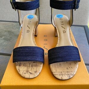 Unisa Denim blue sandals size 6.5
